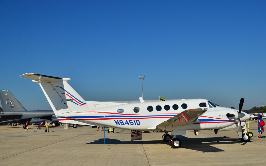 Aerial Measuring Systems Beech King Air B200 Side Profile Aerial Measuring Systems Beech King Air B200 Side Profile