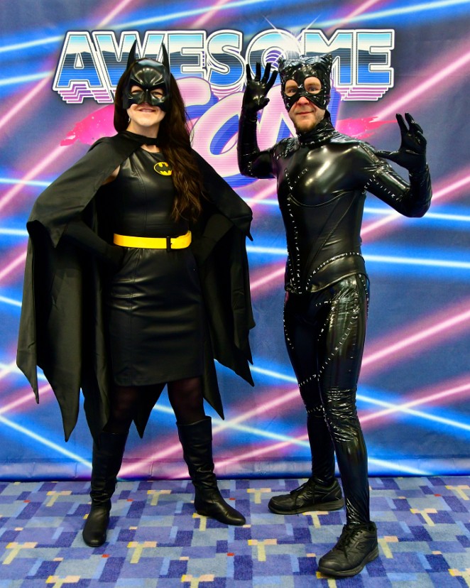 Right Proper Gender Swapped Batman and Catwoman 1