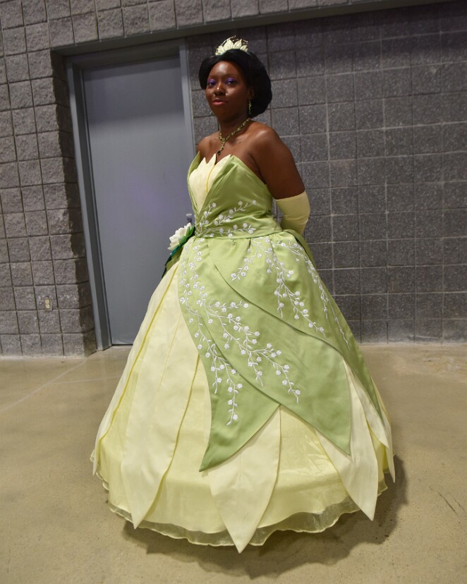 Princess Tiana Being Regal 4