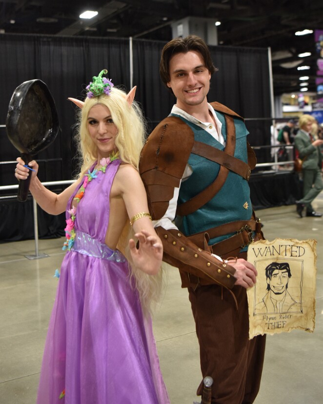 Rapunzel and Flynn Rider Hanging Together 2