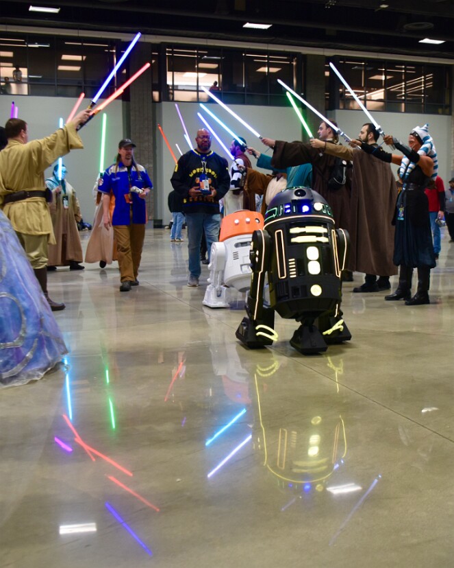 Astromech Droids Bringing Up the Rear 1