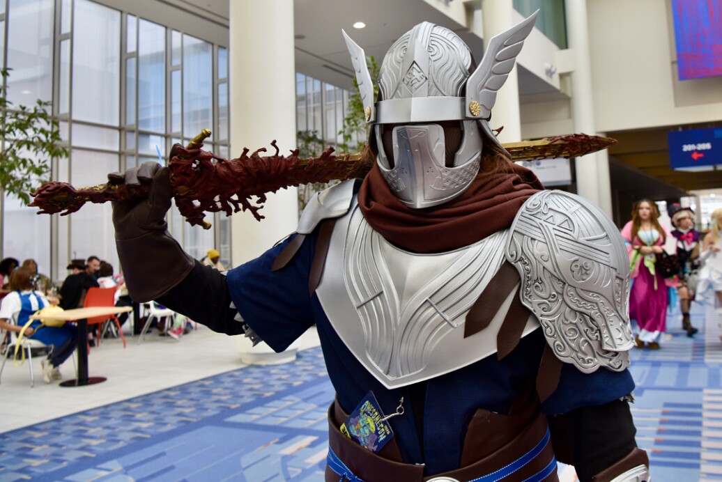 Wylder from Elden Ring With Terrifying Sword and Beautiful Armor 2