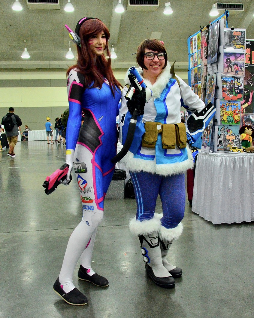 D. Va and Mei Hanging Out