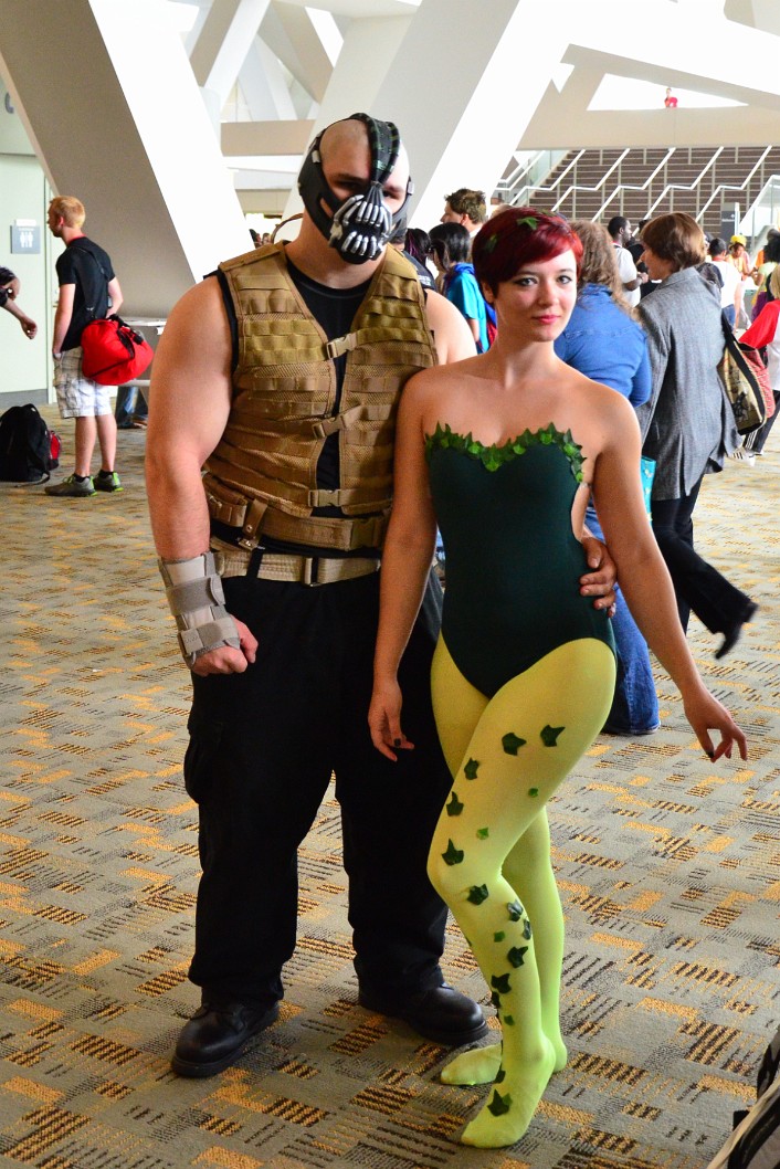 Bane Hanging Out With Poison Ivy Bane Hanging Out With Poison Ivy