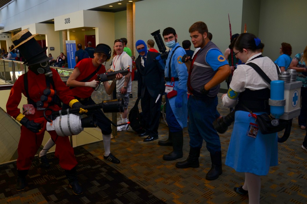 Opposing Sides of Team Fortress Lined Up Opposing Sides of Team Fortress Lined Up