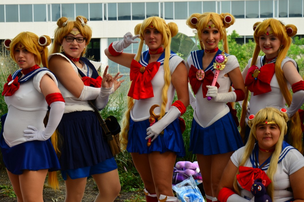 Many Sailor Moons Many Sailor Moons