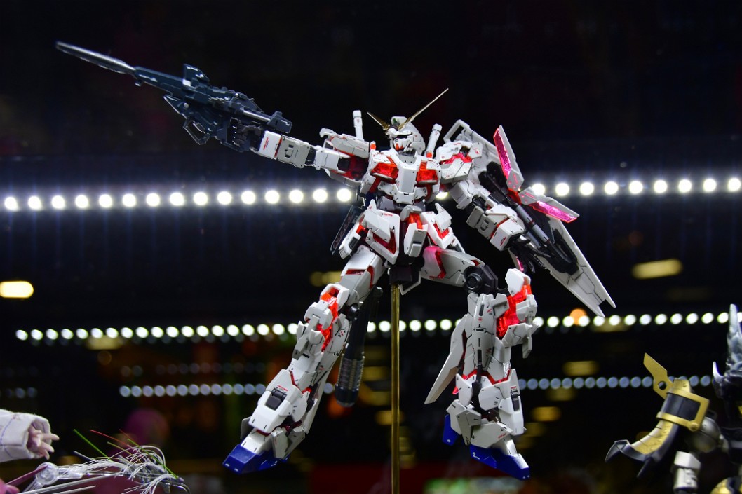 RG Unicorn With Red and Pink Trim