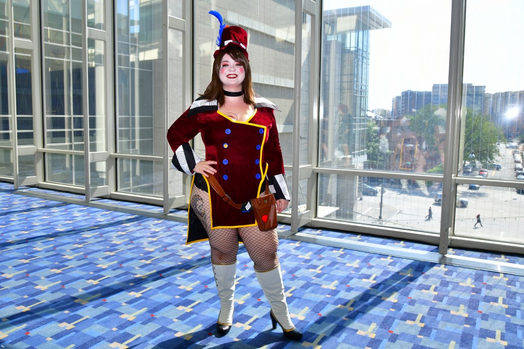 Moxxi by the Windows