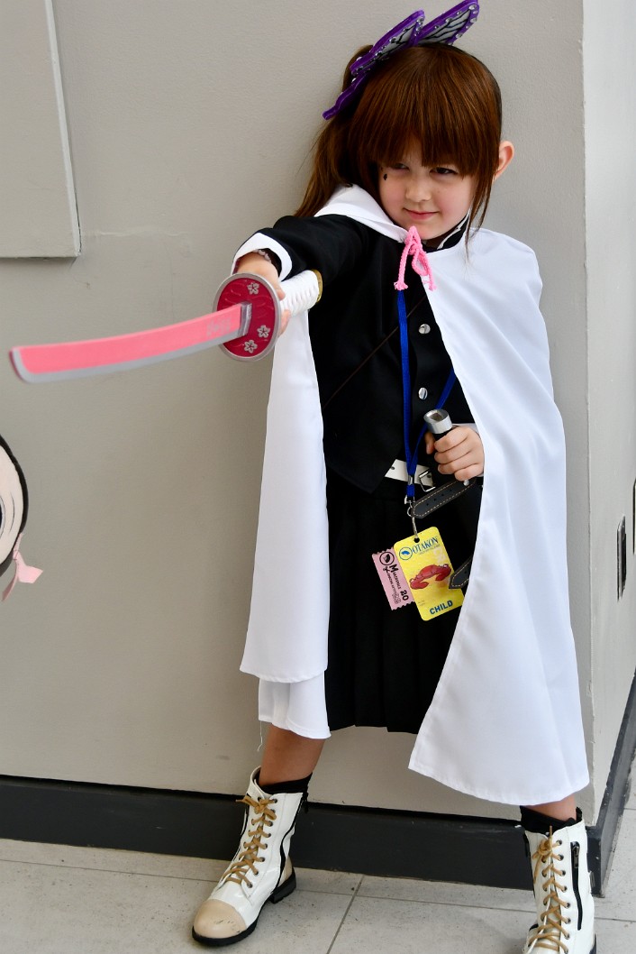 Kanao Tsuyuri With Her Pink Blade Out