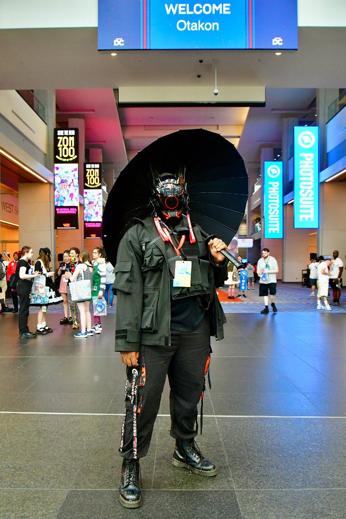 Tactical Masked With an Umbrella 2