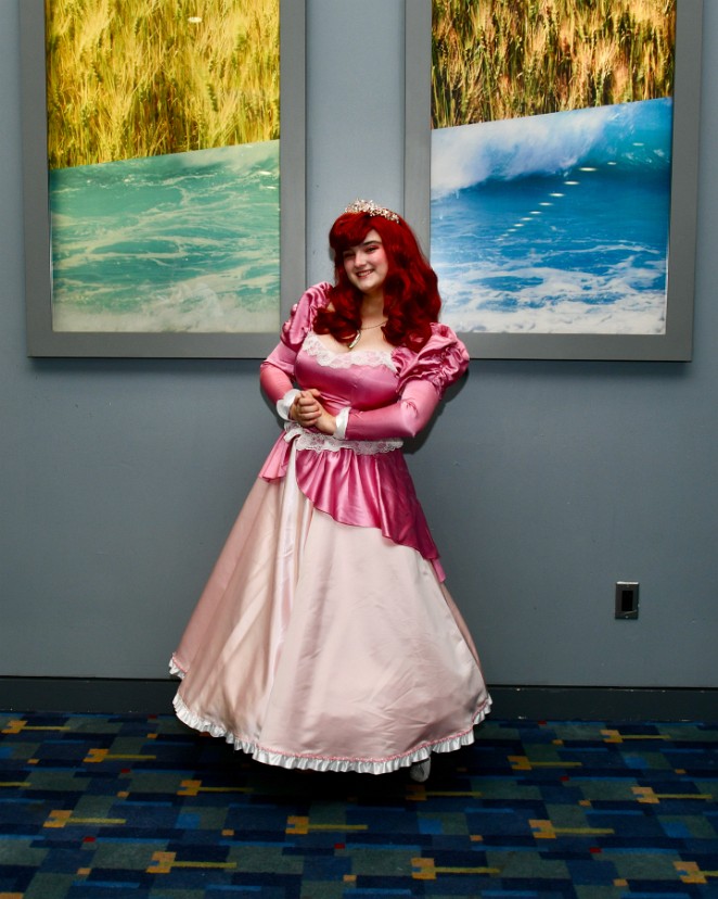 An Elegant, Smiling Ariel 1