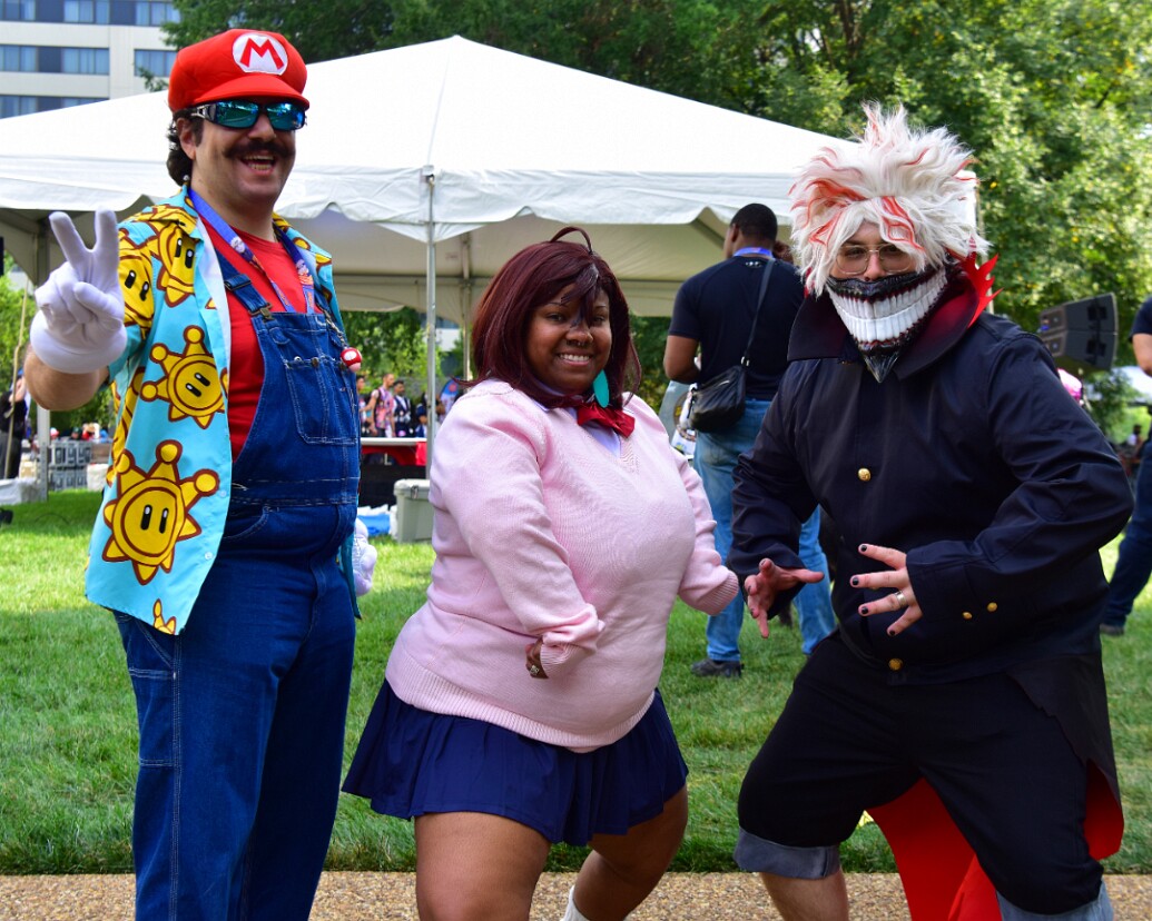 Mario Sunshine, Momo Ayase, and Okarun in Turbo Granny Form 2